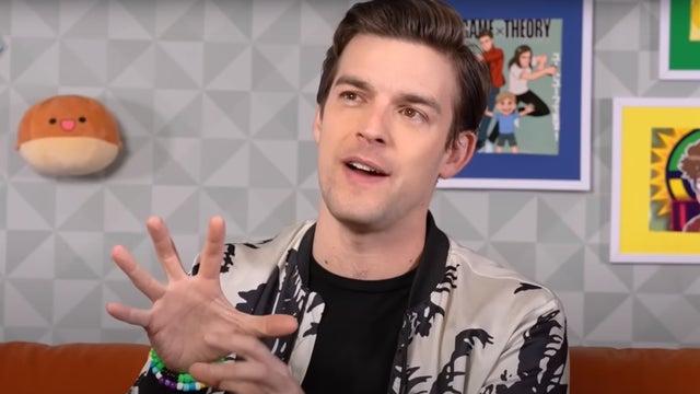 球迷在宣布从YouTube退休后向Matpat告别